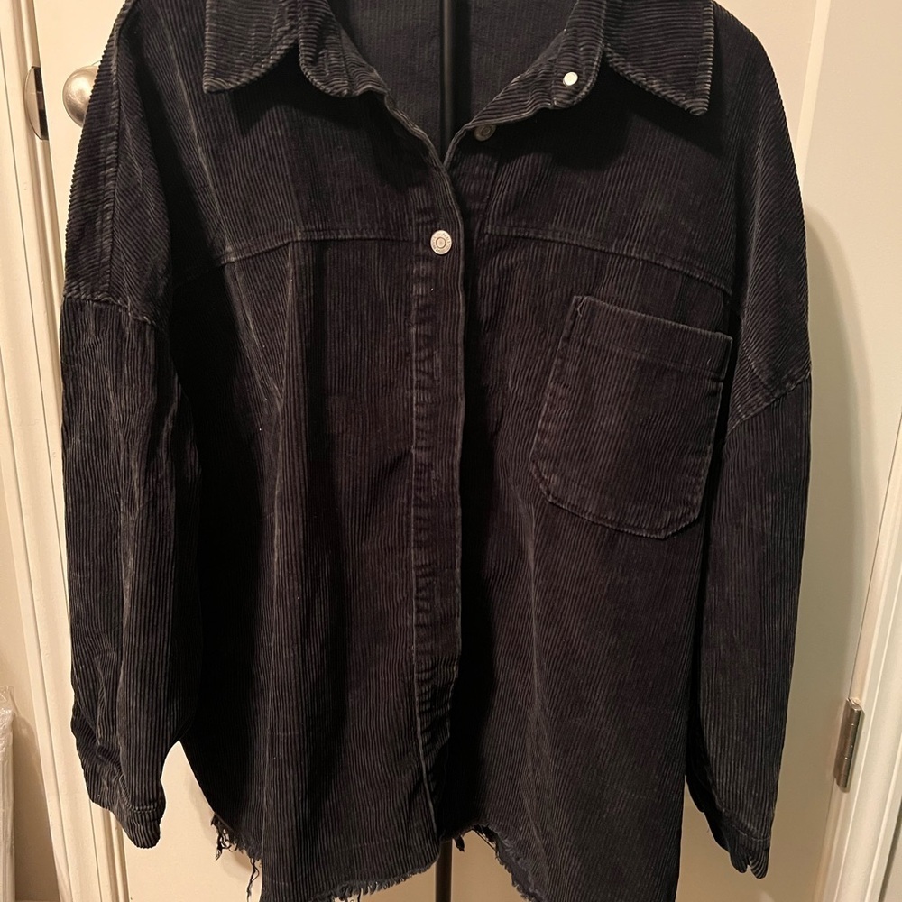 Black Corduroy Shacket with frayed edge hem - Picture 2 of 3